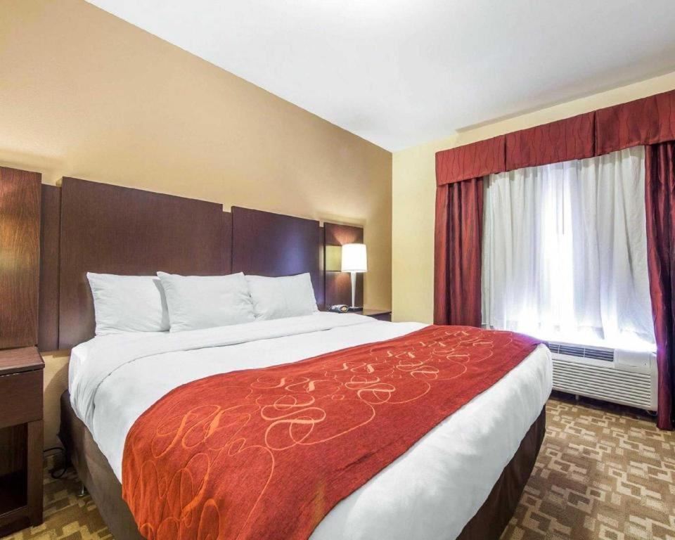 Comfort Suites Rome Exterior photo